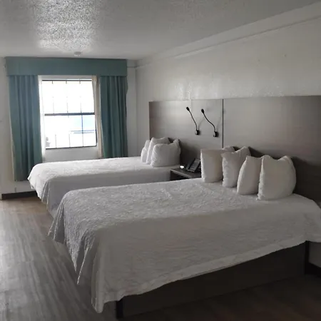 Baymont By Wyndham Hotel